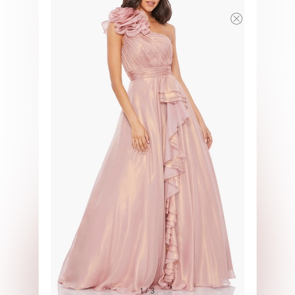 Mac Duggal Dresses & Skirts - Mac Duggal One-Shoulder Rosette Iridescent Ballgown